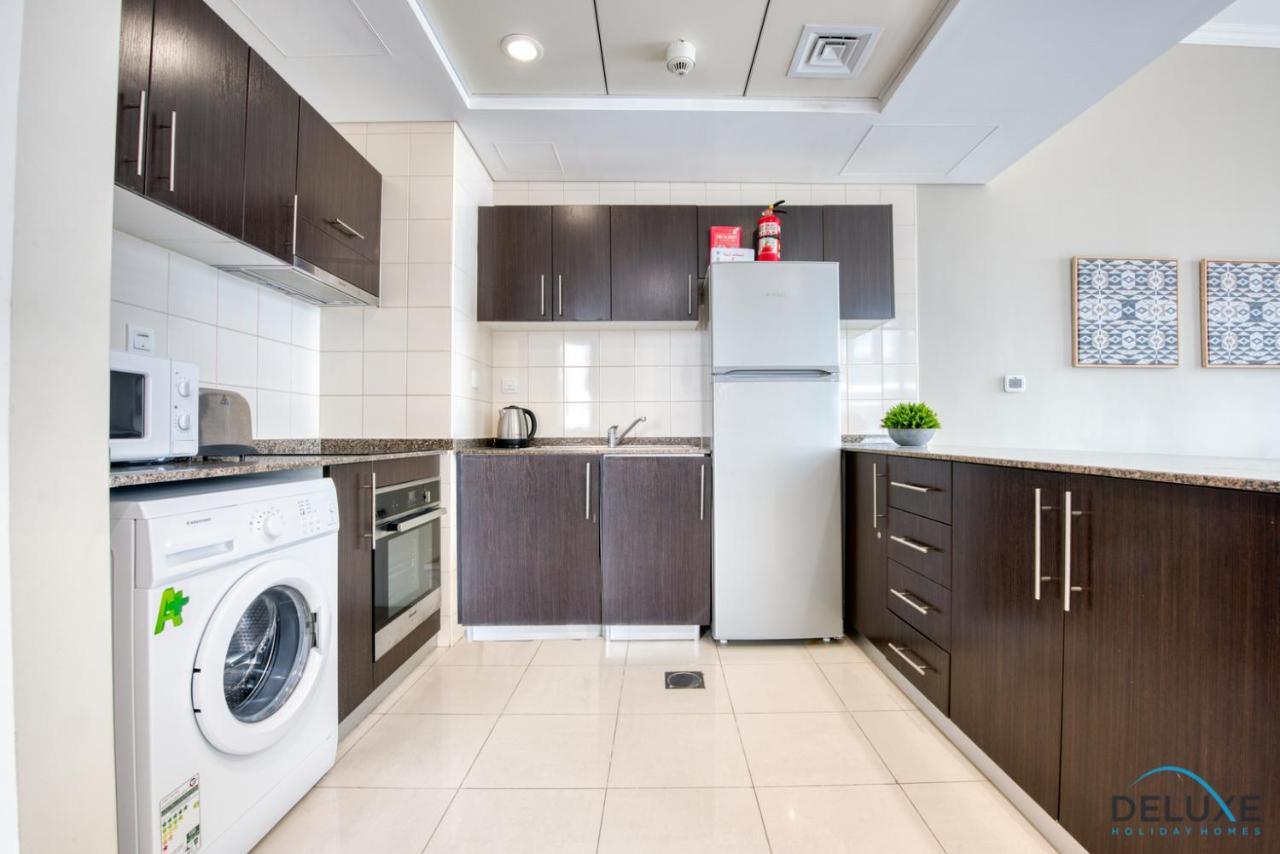 Overlooking Marina Canal 1Br Close To Mall, Promenade & Beach, Bay Central 1, Dubai Marina By Deluxe Holiday Homes المظهر الخارجي الصورة