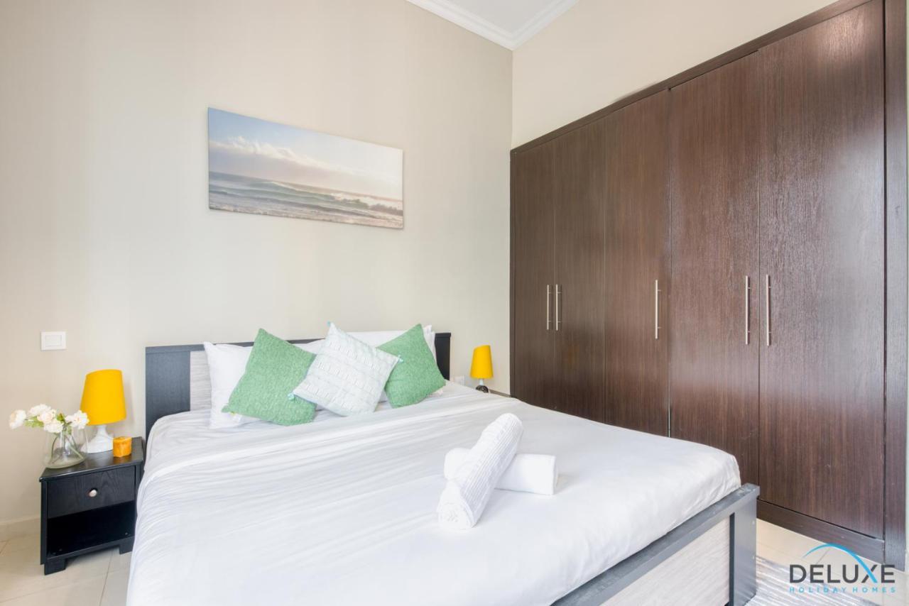 Overlooking Marina Canal 1Br Close To Mall, Promenade & Beach, Bay Central 1, Dubai Marina By Deluxe Holiday Homes المظهر الخارجي الصورة
